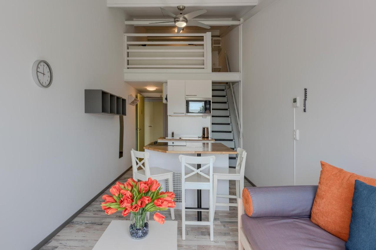 Appartementen Casa Del Lago Lisse Exteriör bild